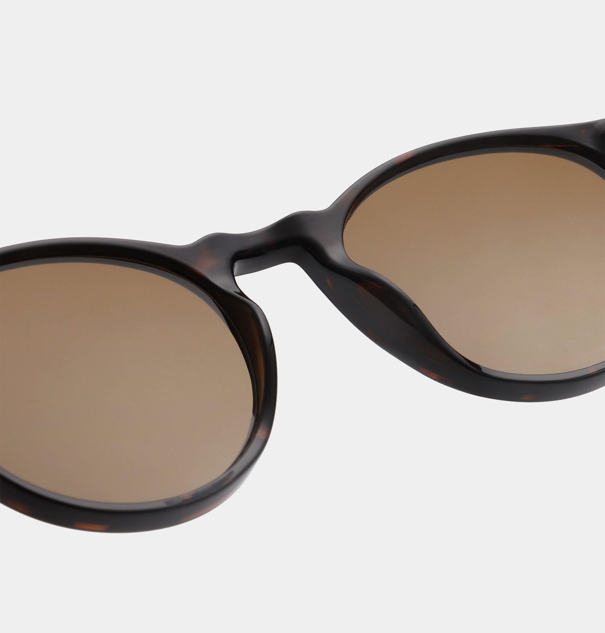 A.KJAERBEDE SUNGLASSES MARVIN DEMI TORTOISE