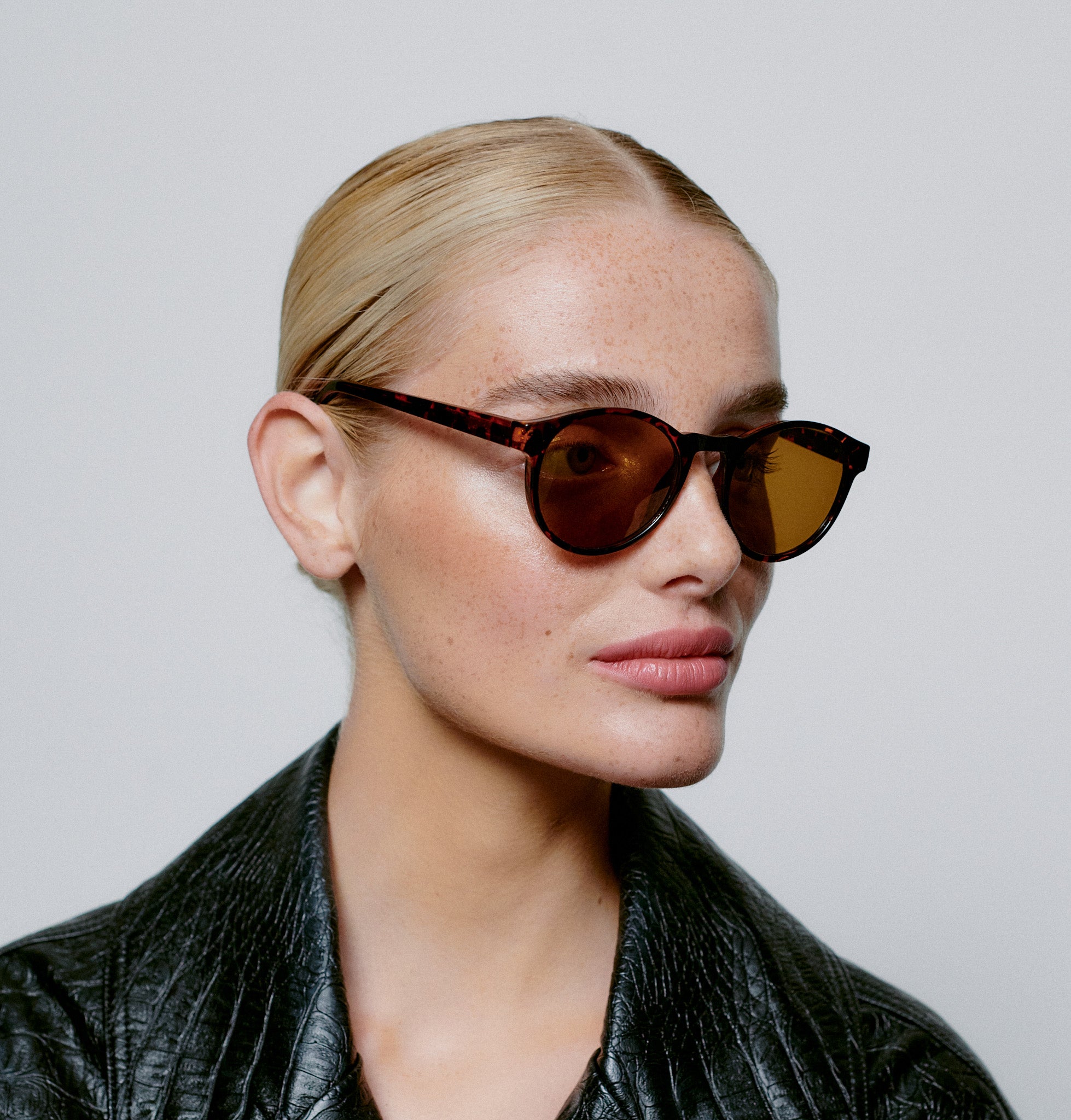 A.KJAERBEDE SUNGLASSES MARVIN DEMI TORTOISE
