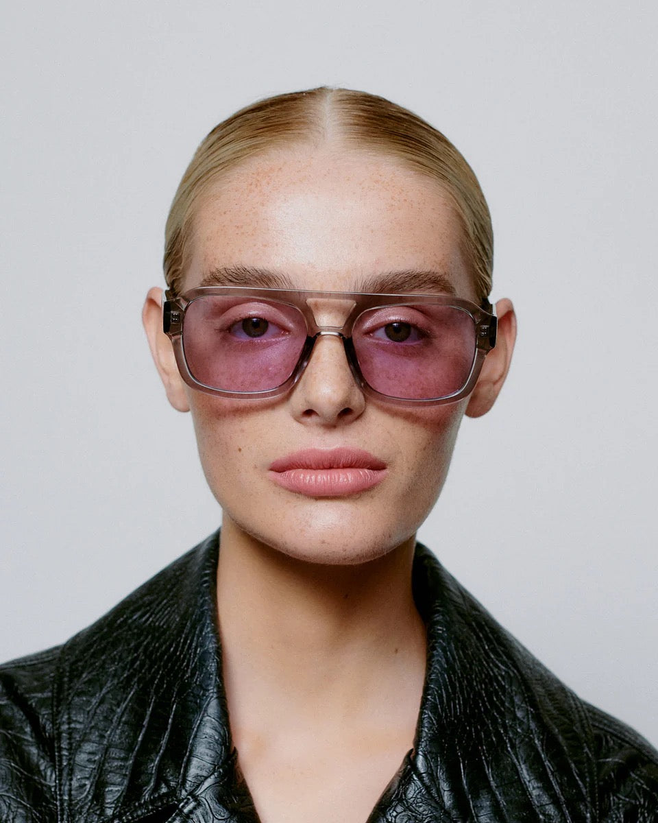 A.KJAERBEDE SUNGLASSES KAYA GREY TRANSPARENT