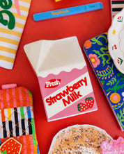 BANDO VASE STRAWBERRY MILK