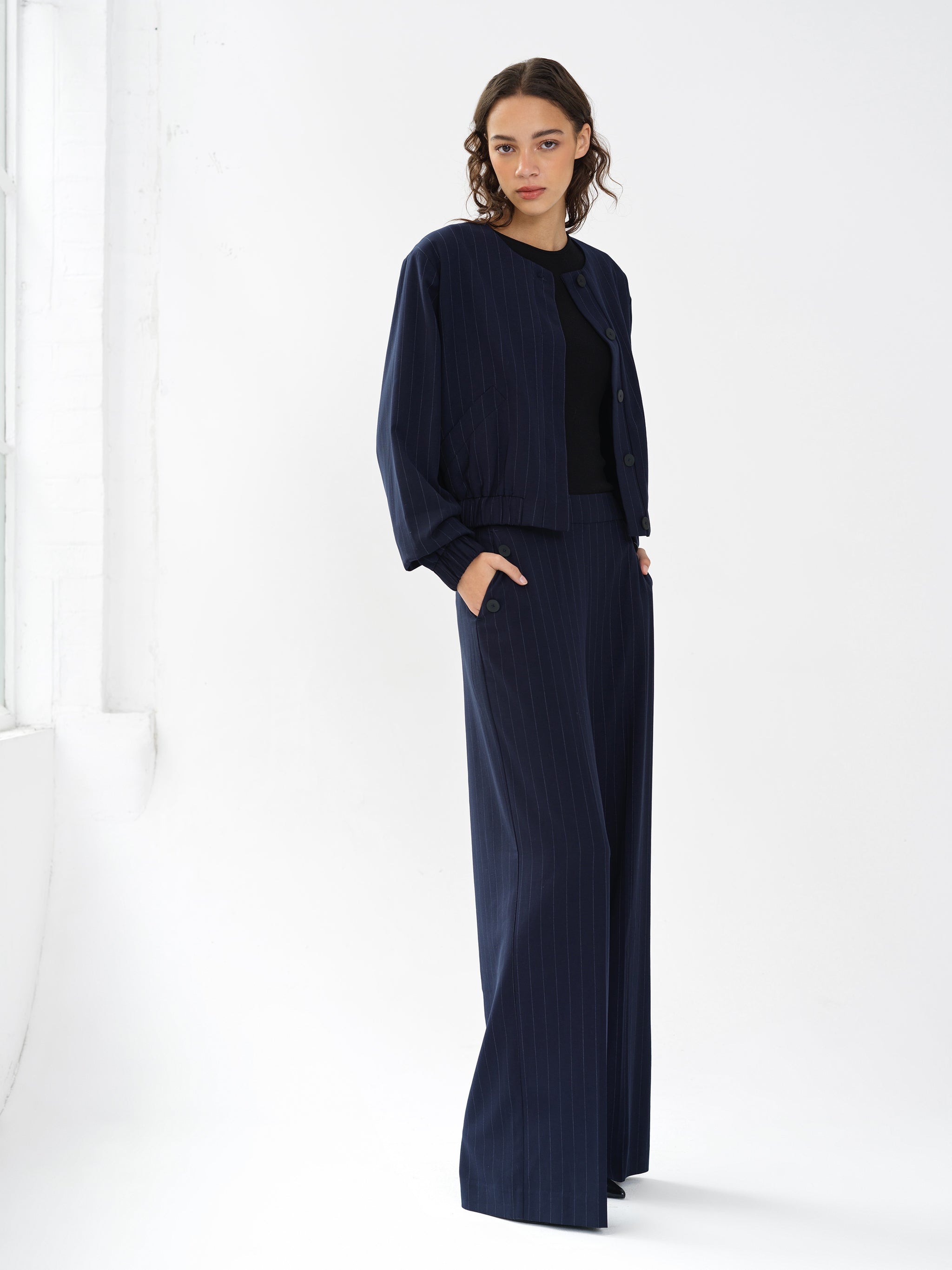 FRENCH CONNECTION  ALIA BOMBER NAVY-LINEN WHITE