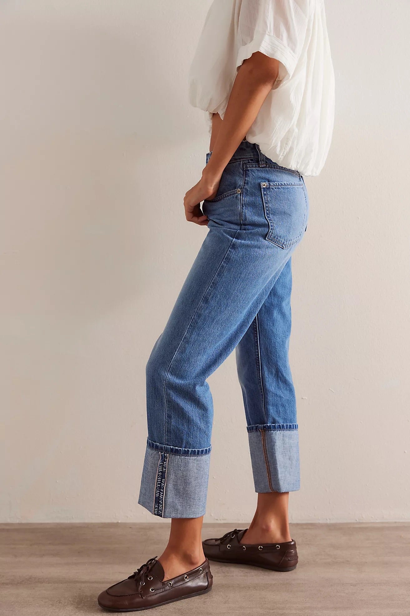 FREE PEOPLE  SLIM SELVEDGE JEANS TRUE BLUE