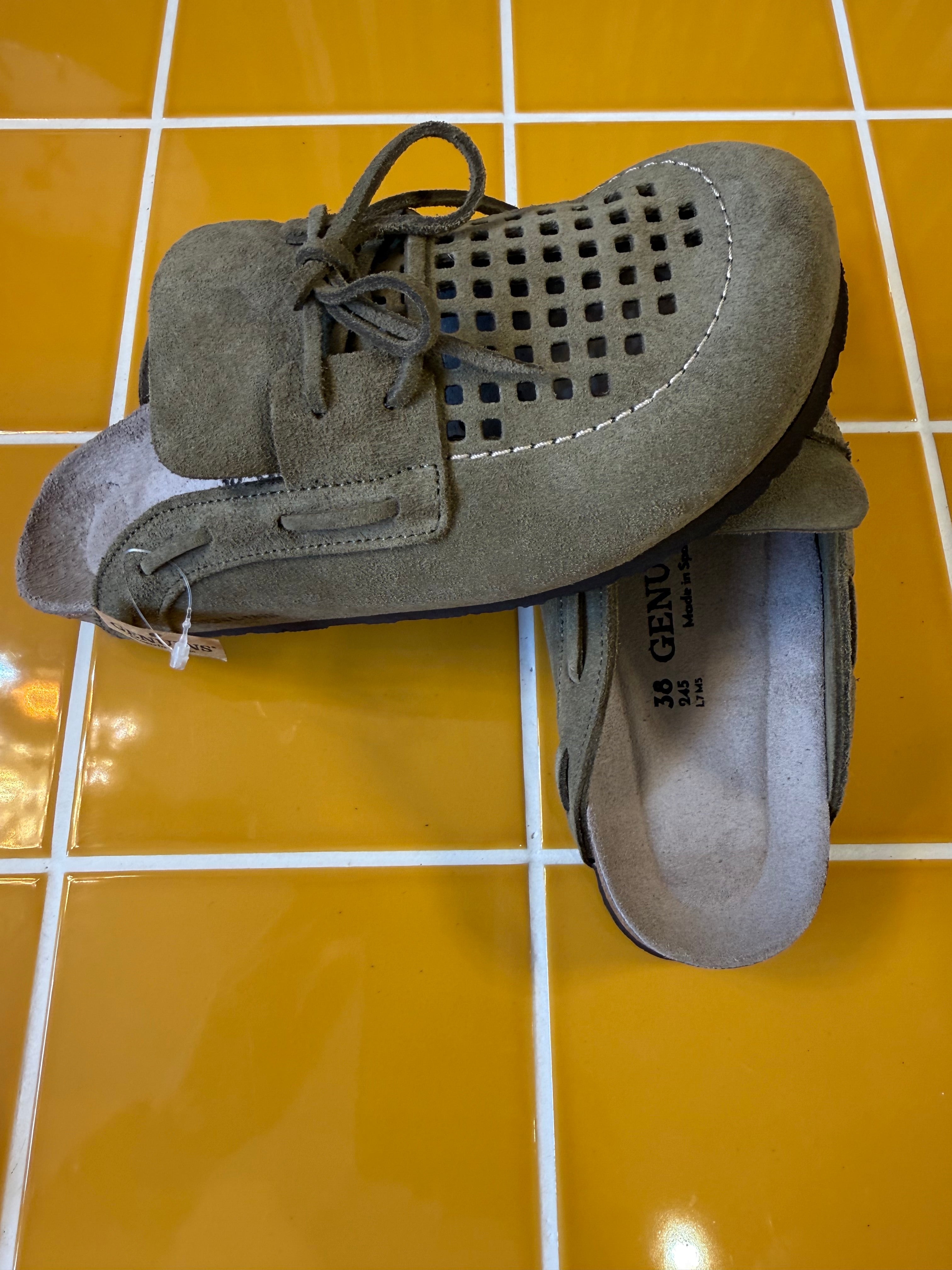 GENUINS ZIAR VELOUR KAKI
