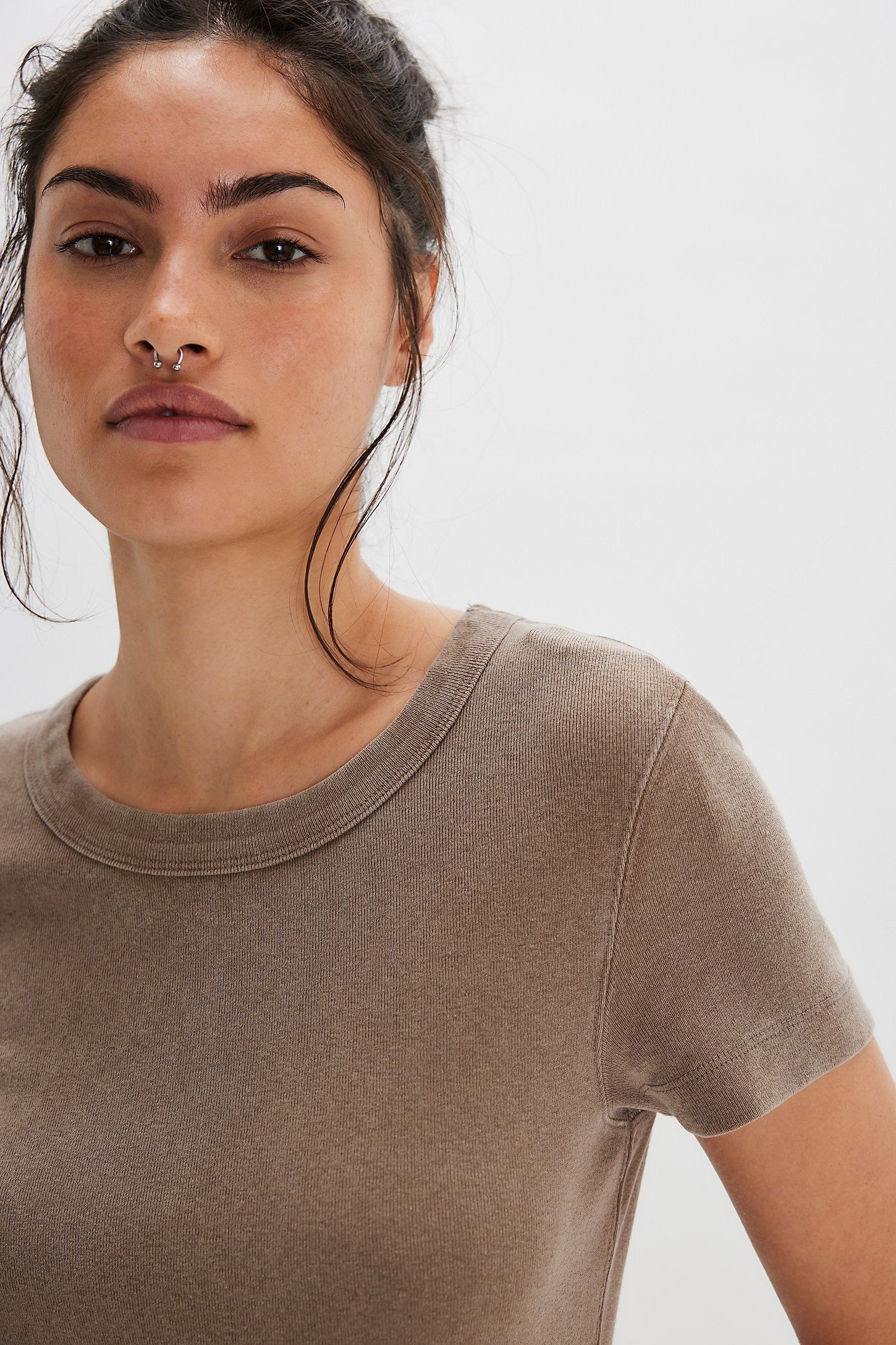 FREE PEOPLE  ATLAS CREW TEE DUSTED COCOA