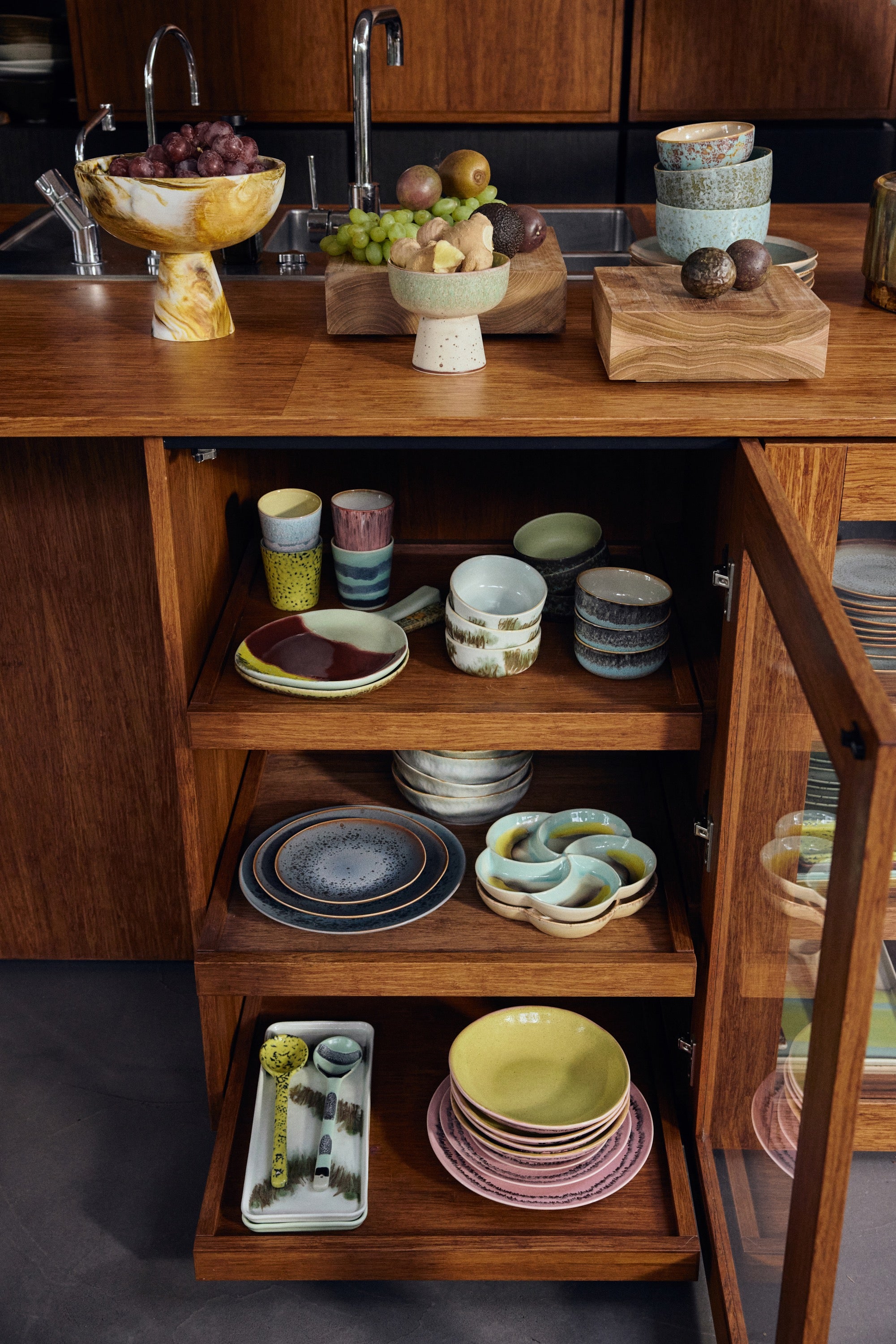 HKLIVING  70s PLATTER CHERRY