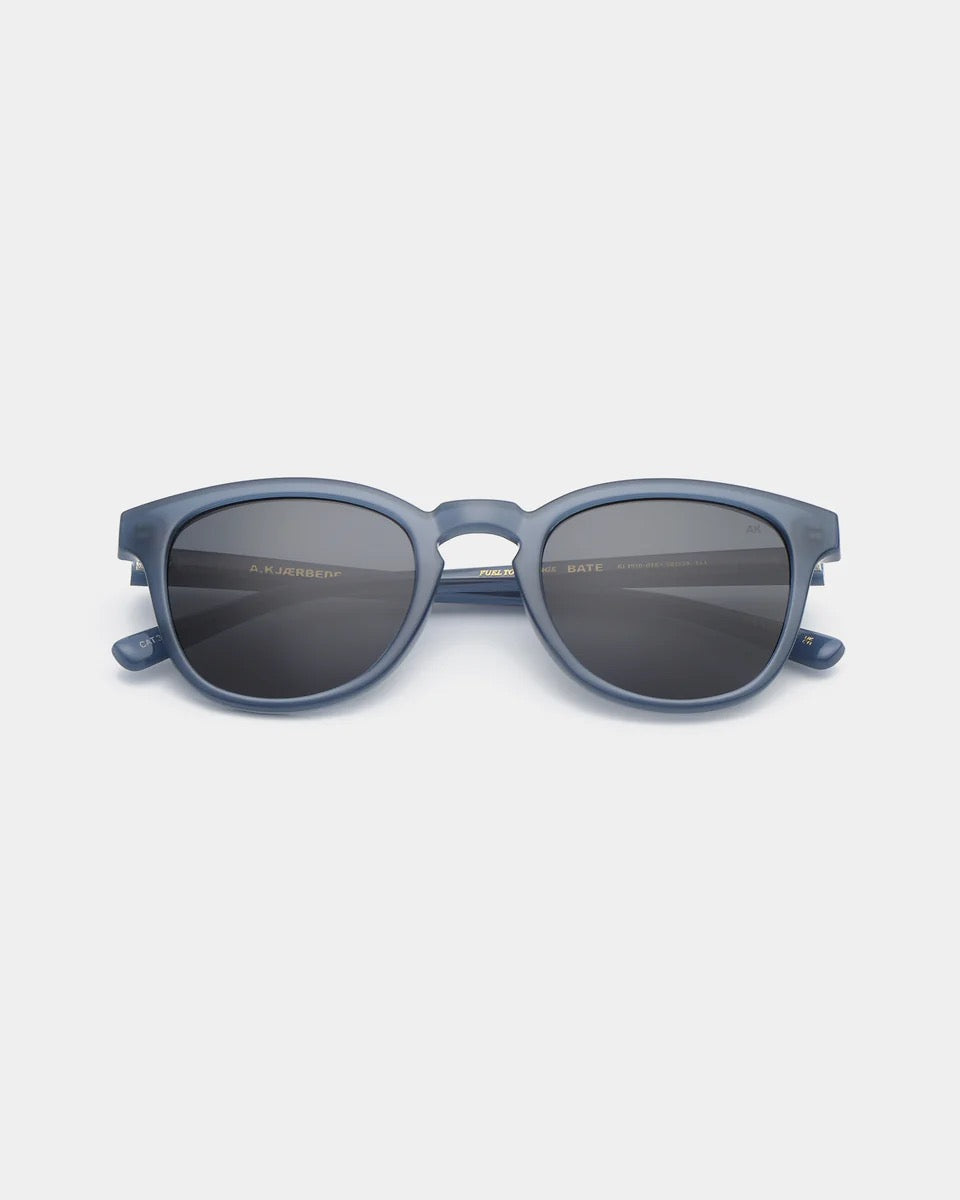 A.KJAERBEDE SUNGLASSES  BATE BLUE STEEL