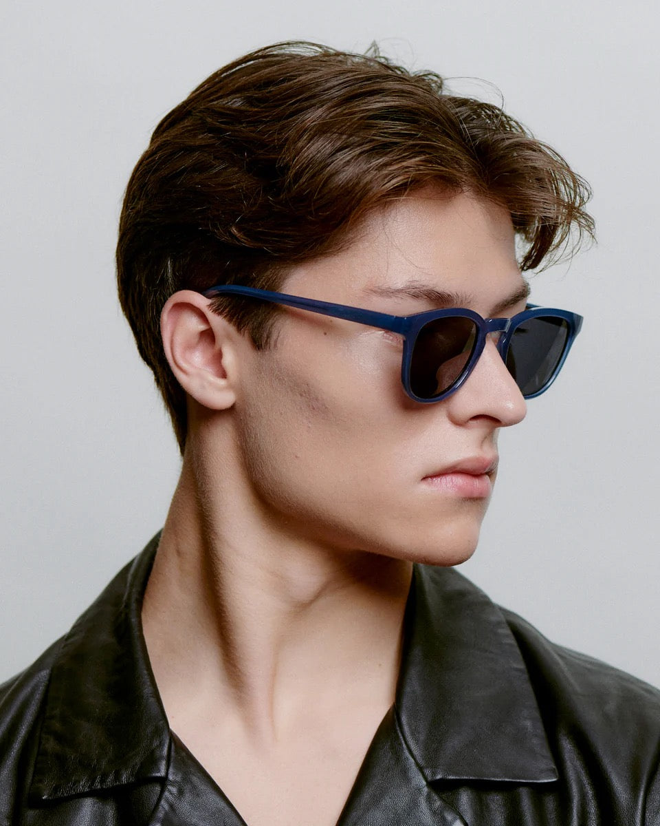A.KJAERBEDE SUNGLASSES  BATE BLUE STEEL
