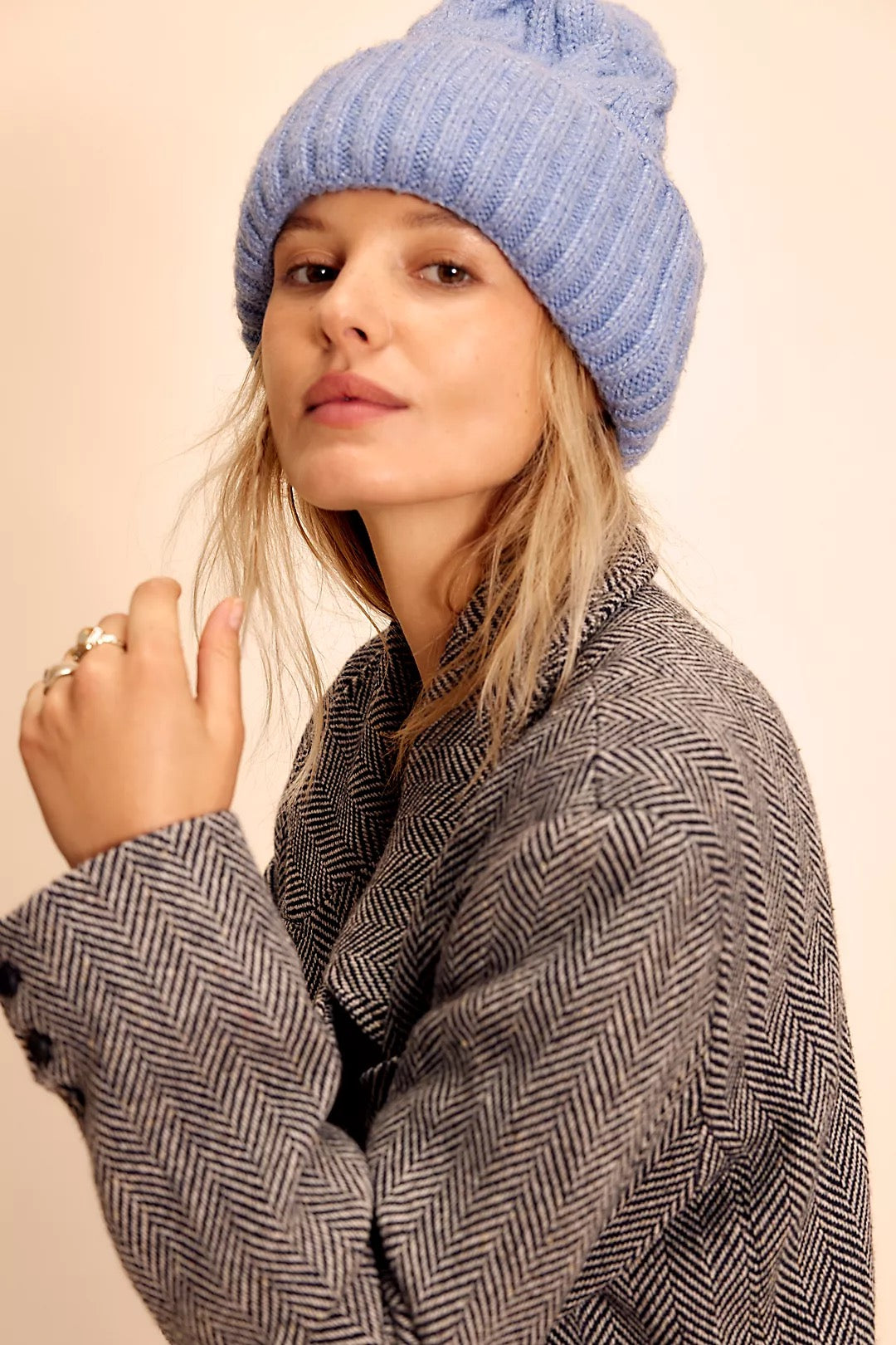 FREE PEOPLE COAST LINE BEANIE Blue
