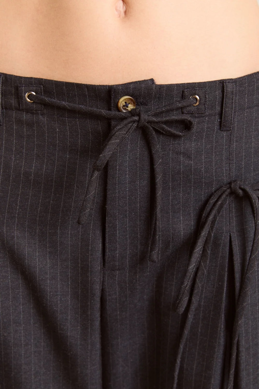 DAMSON MADDER  TATIANNA PINSTRIPE NAVY PANT