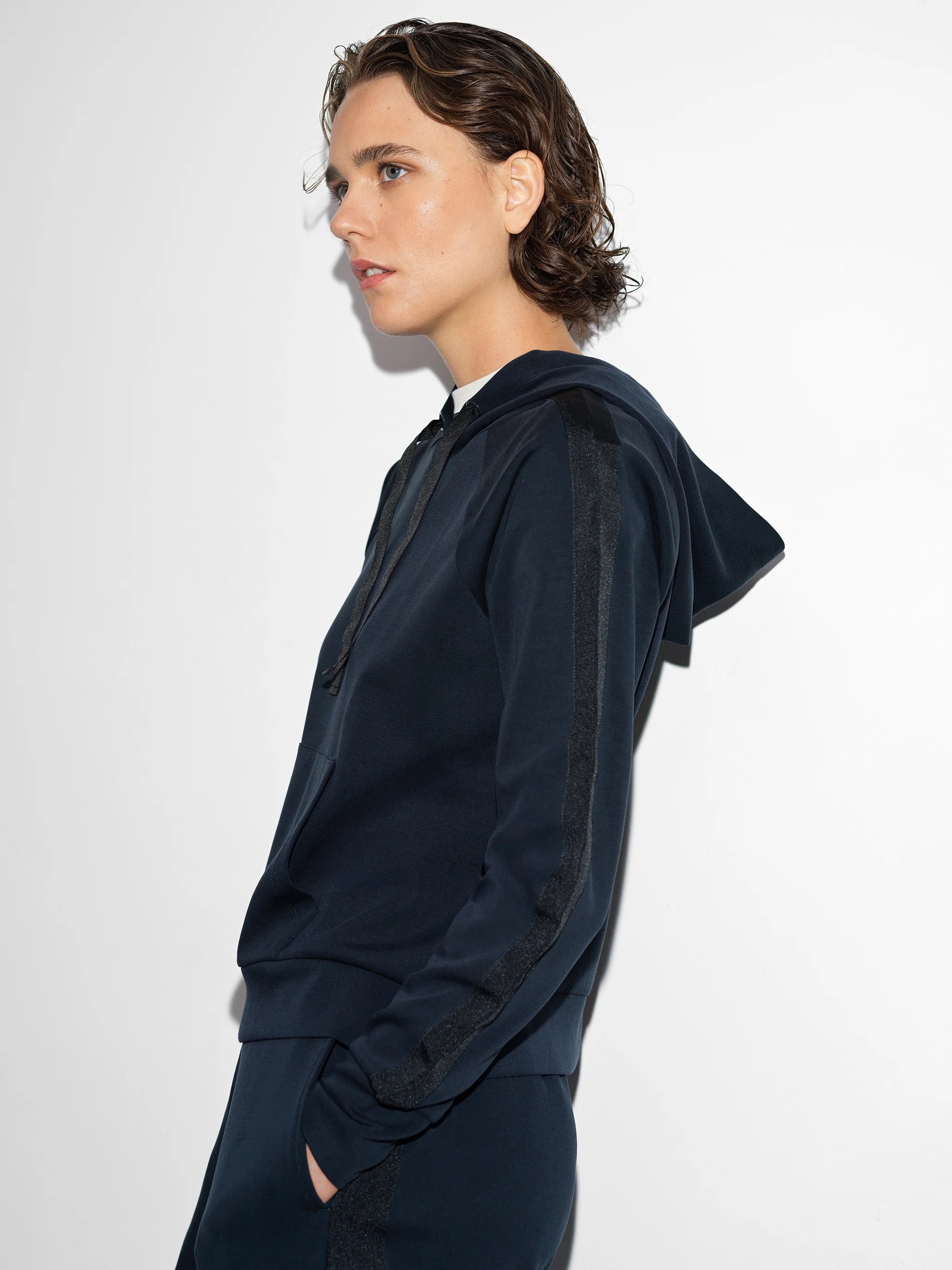 FRENCH CONNECTION WREN TRIM HOOD NAVY/BLACK