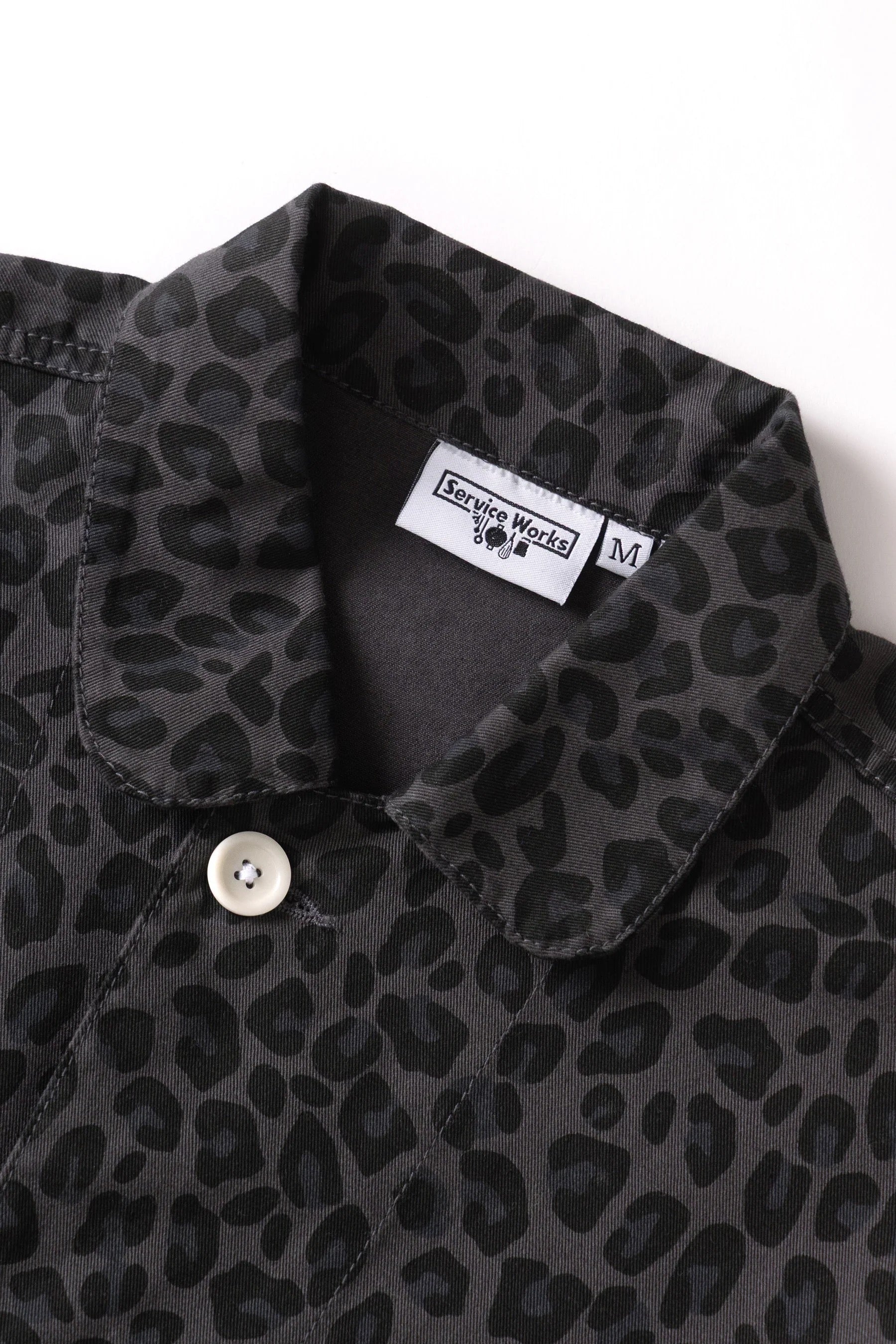 SERVICE WORKS  PATTERNED EASY CHEF BLACK LEOPARD
