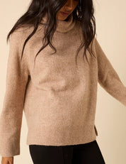 NOBODYS CHILD  ROLL NECK Beige