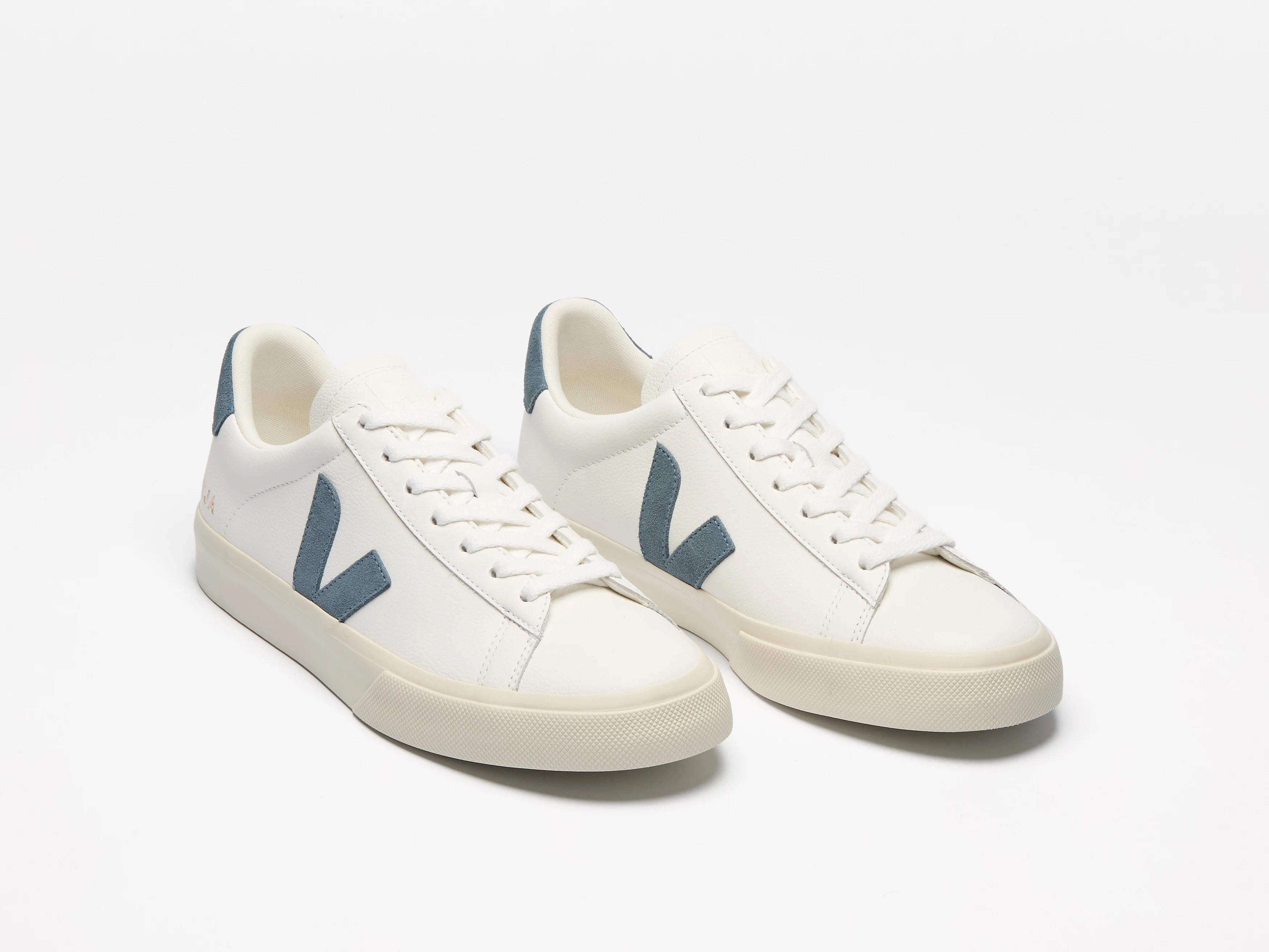VEJA  CAMPO WHITE/CALIFORNIA MENS.