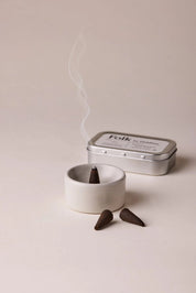 FOLK TIN CONES PEAT