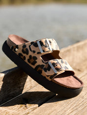 GENUINS HONOLULU LEOPARD SANDAL
