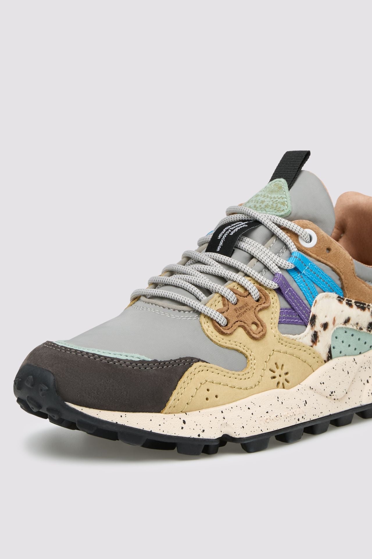 FLOWER MOUNTAIN  YAMANO 3 DARK GREY-LIGHT GREY ZUCCA