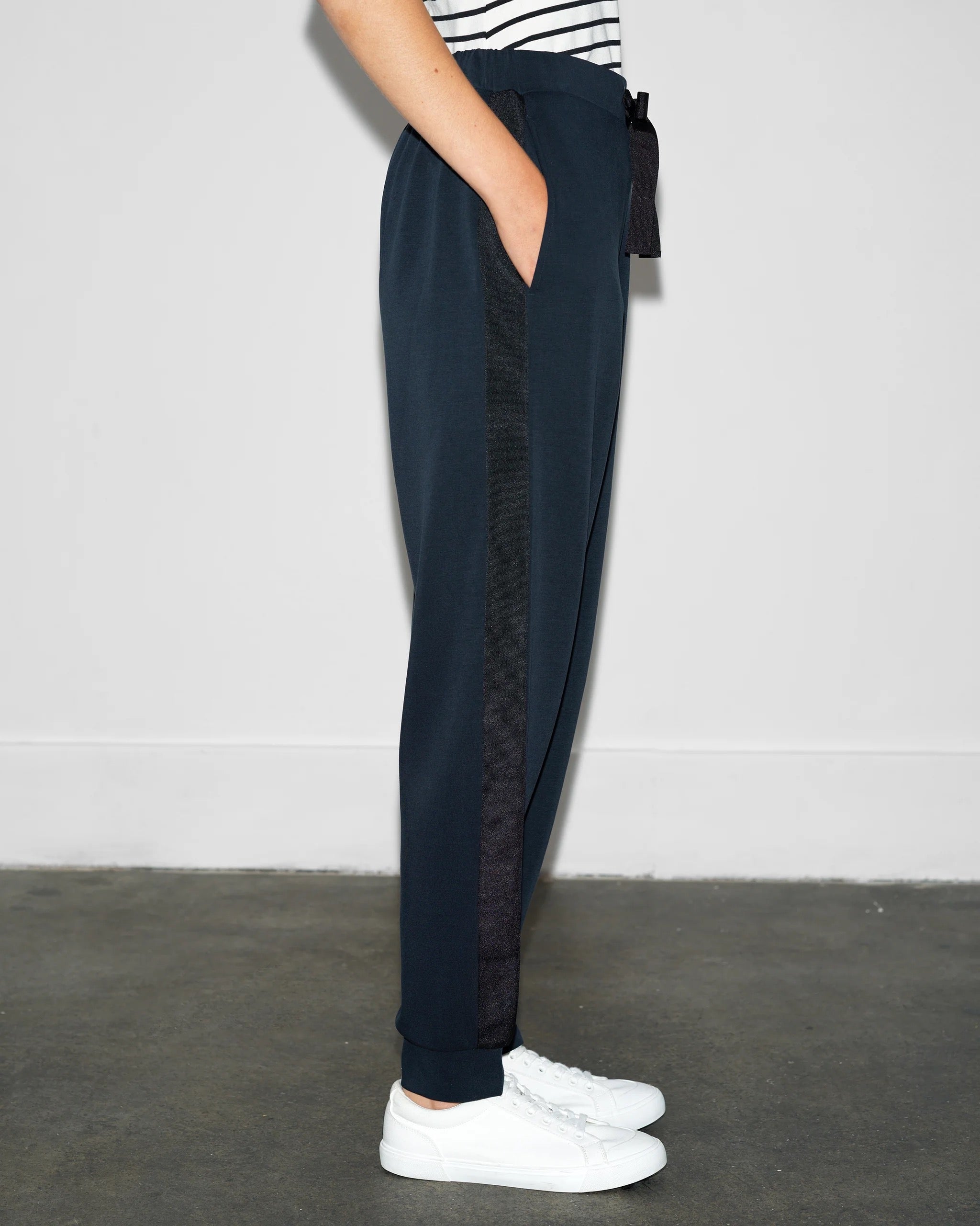 FRENCH CONNECTION  WREN TRIM NAVY/BLACK