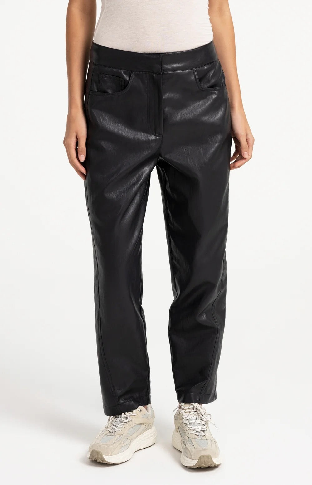 YAYA FAUX LEATHER HOLE BLACK PANT