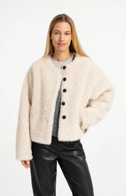 YAYA FAUX FUR SHORT BLEACHED SAND BEIGE