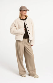 YAYA FAUX FUR SHORT BLEACHED SAND BEIGE