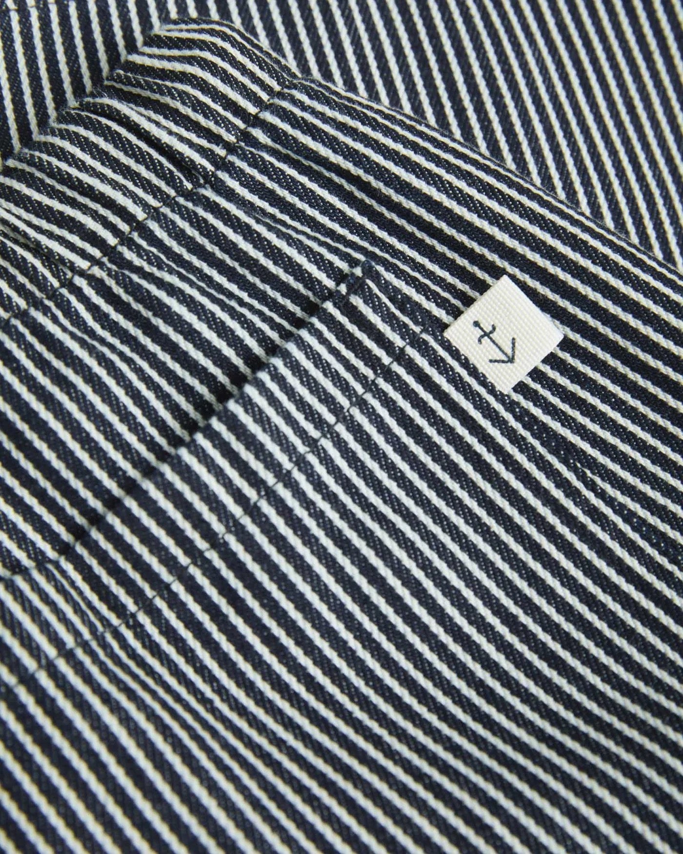 LA PAZ FORMIGAL BEACH SHORT DARK NAVY STRIPE