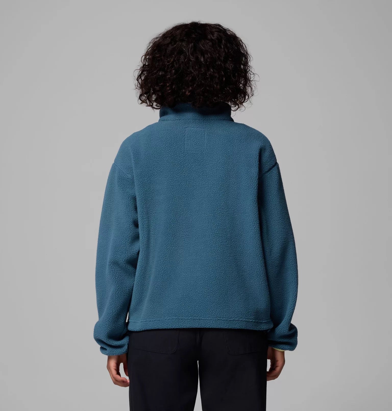 COLUMBIA  HELVETIA II CROP EVERBLUE FLEECE