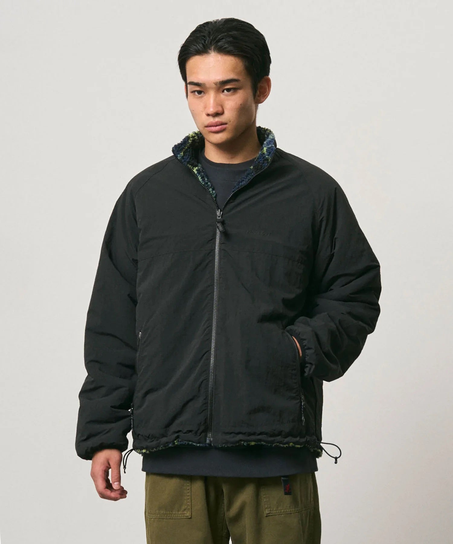 GRAMICCI  REVERSIBLE  SHERPA PAID/BLACK