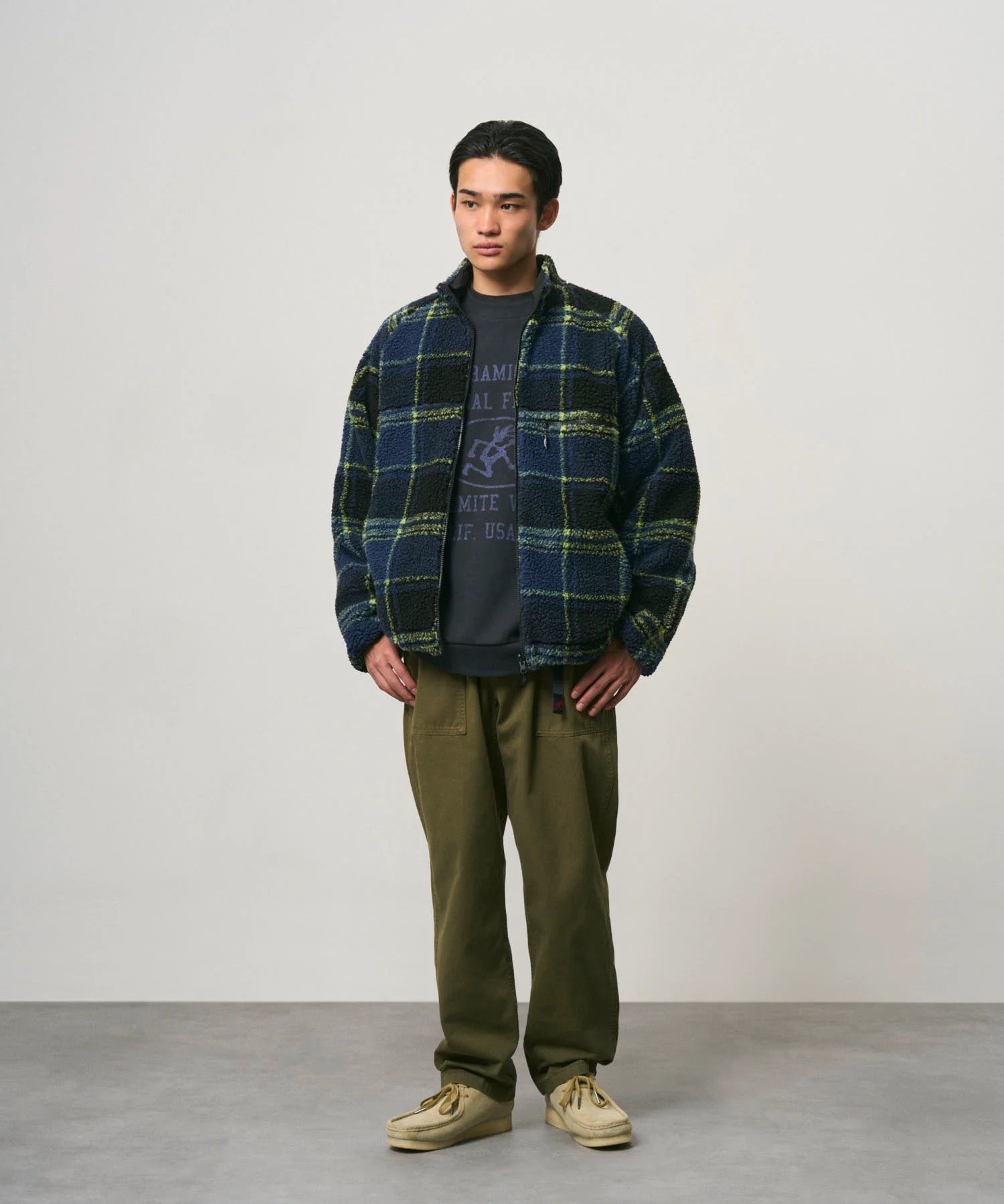 GRAMICCI  REVERSIBLE  SHERPA PAID/BLACK