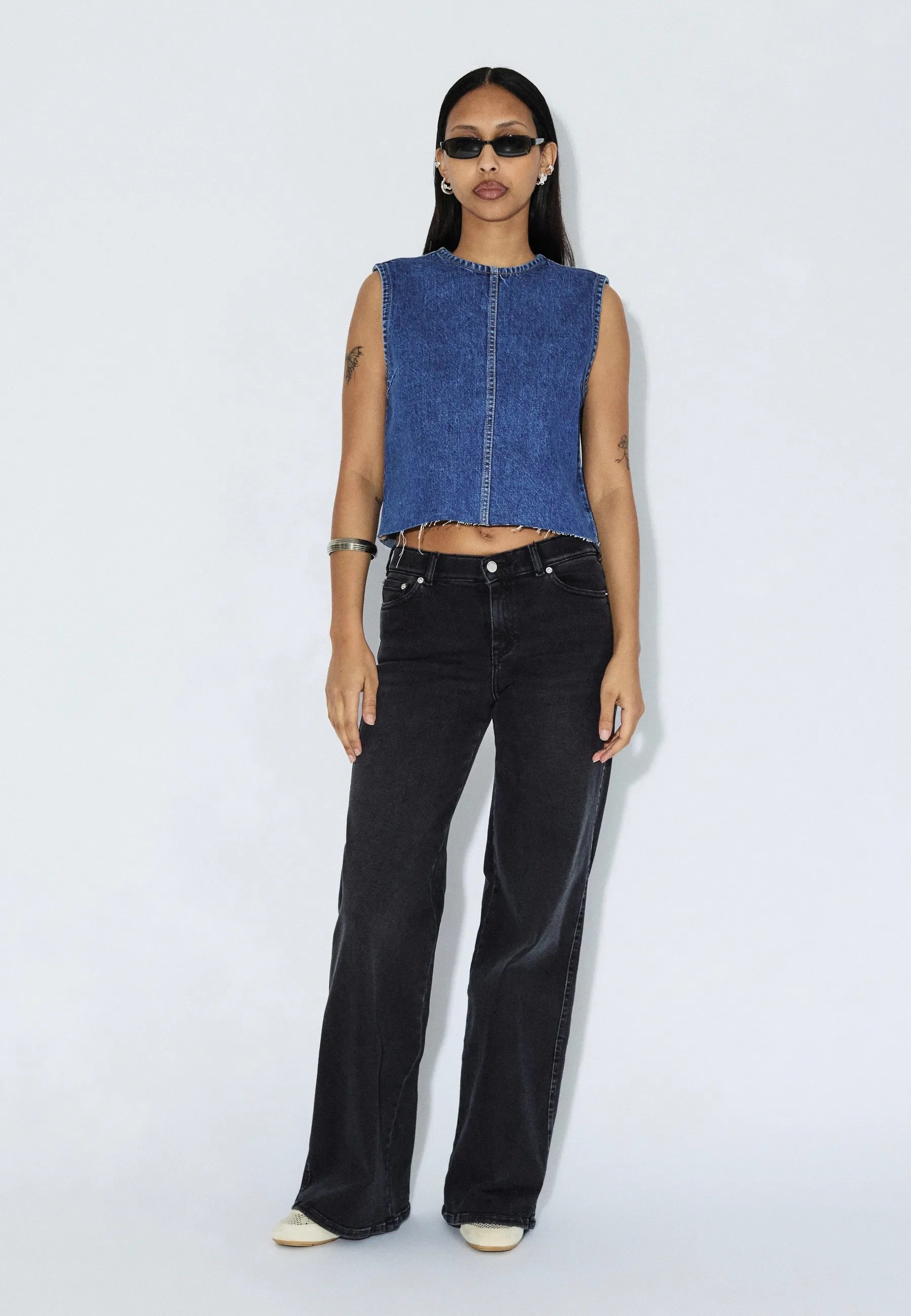 DR DENIM ERIN TOP HAZE MID RETRO