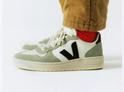 VEJA V 10 PRIME LEATHER PURE BLACK CLAY