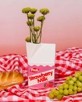 BANDO VASE STRAWBERRY MILK