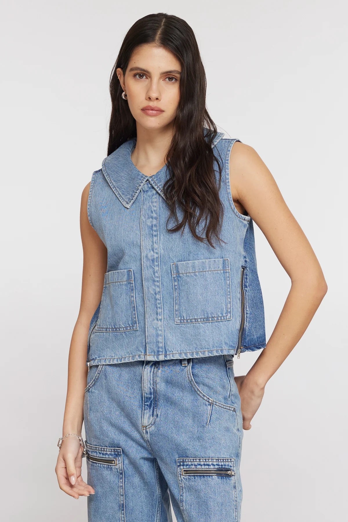 SEVENTY+MOCHI ZURI VEST DENIM TWO TONE