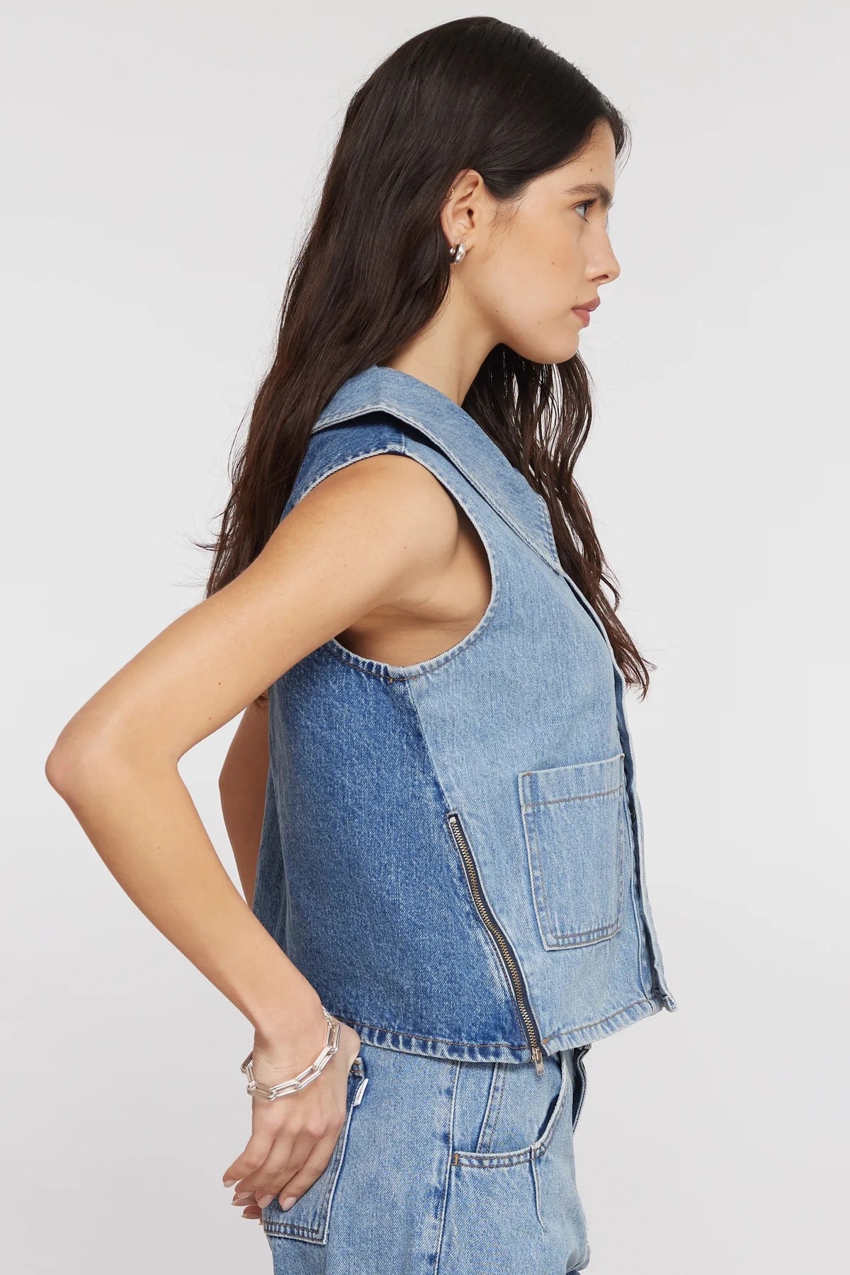 SEVENTY+MOCHI ZURI VEST DENIM TWO TONE