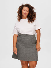 SELECTED ESSENTIAL BRIGHT WHITE