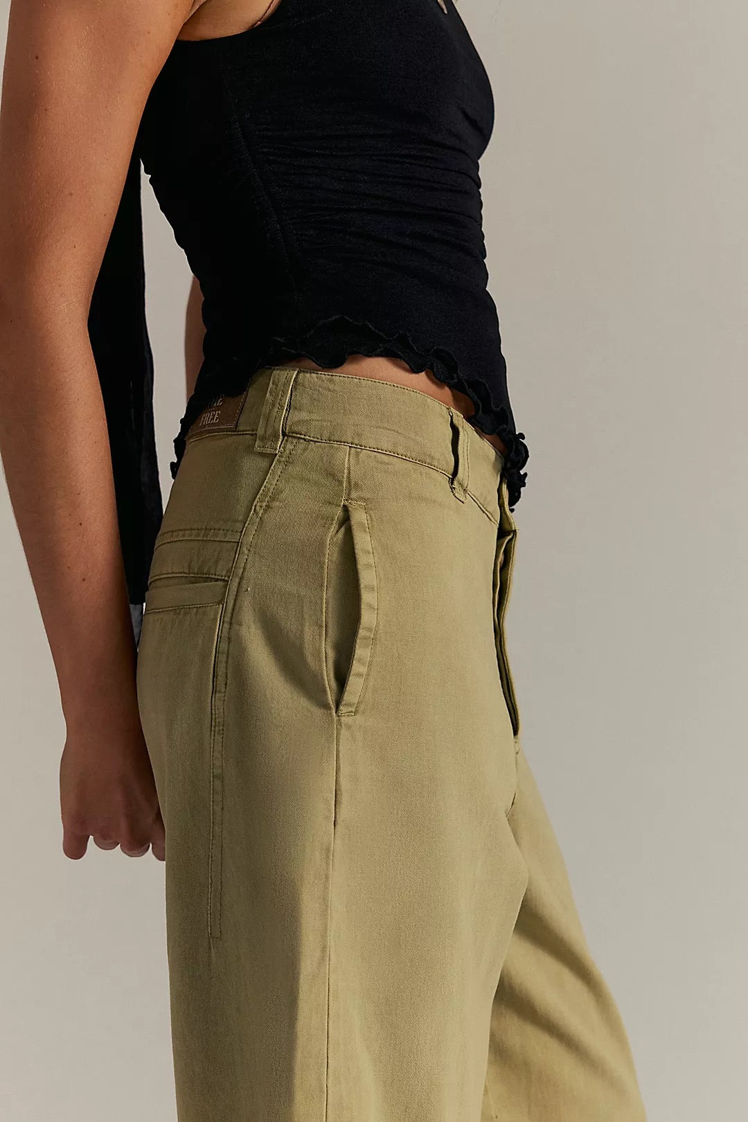 FREE PEOPLE  LAYDOWN CHINO Green