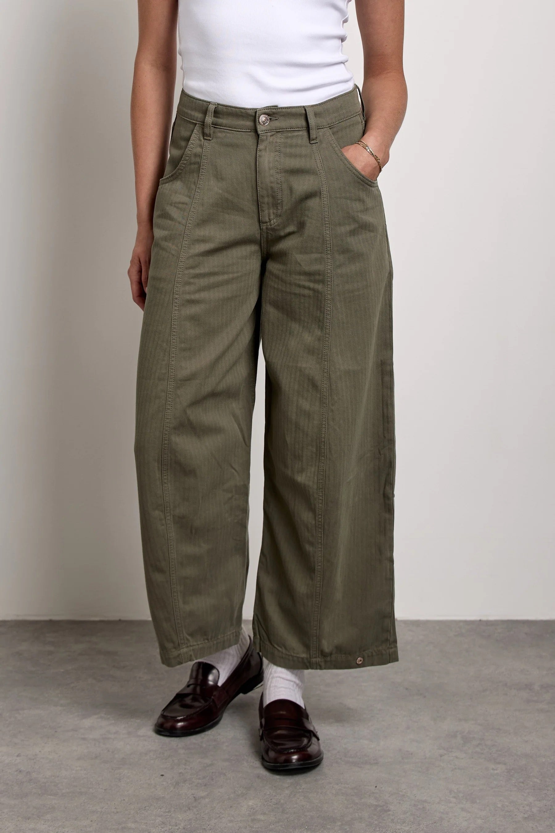 SEVENTY+MOCHI AISHA KHAKI JEANS