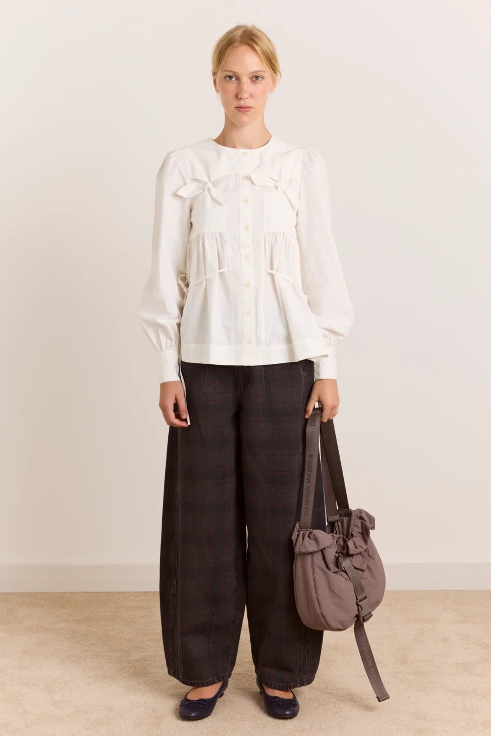 DAMSON MADDER  LETTIE BOW White
