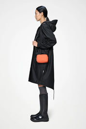 RAINS BOX BAG MICRO EMBER
