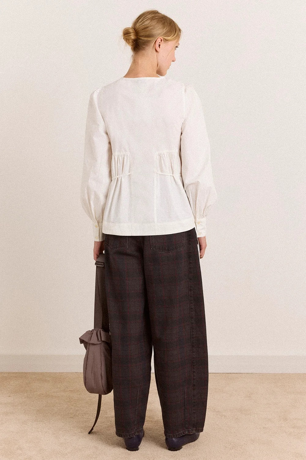DAMSON MADDER  LETTIE BOW White