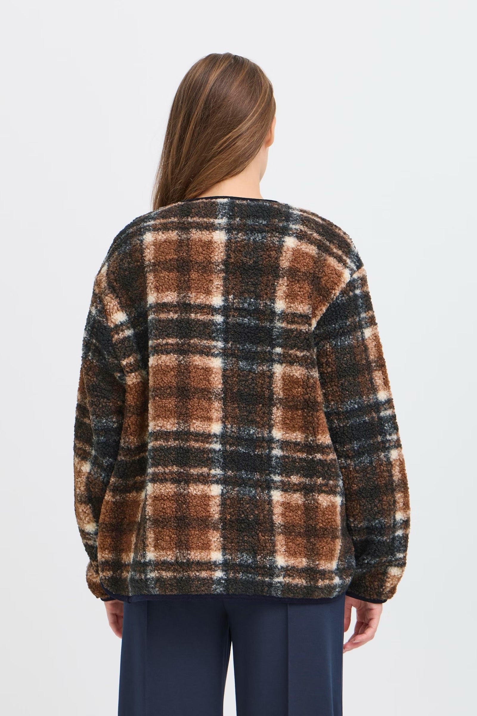 ICHI  KOLIRA JA DARK NAVY CHECK