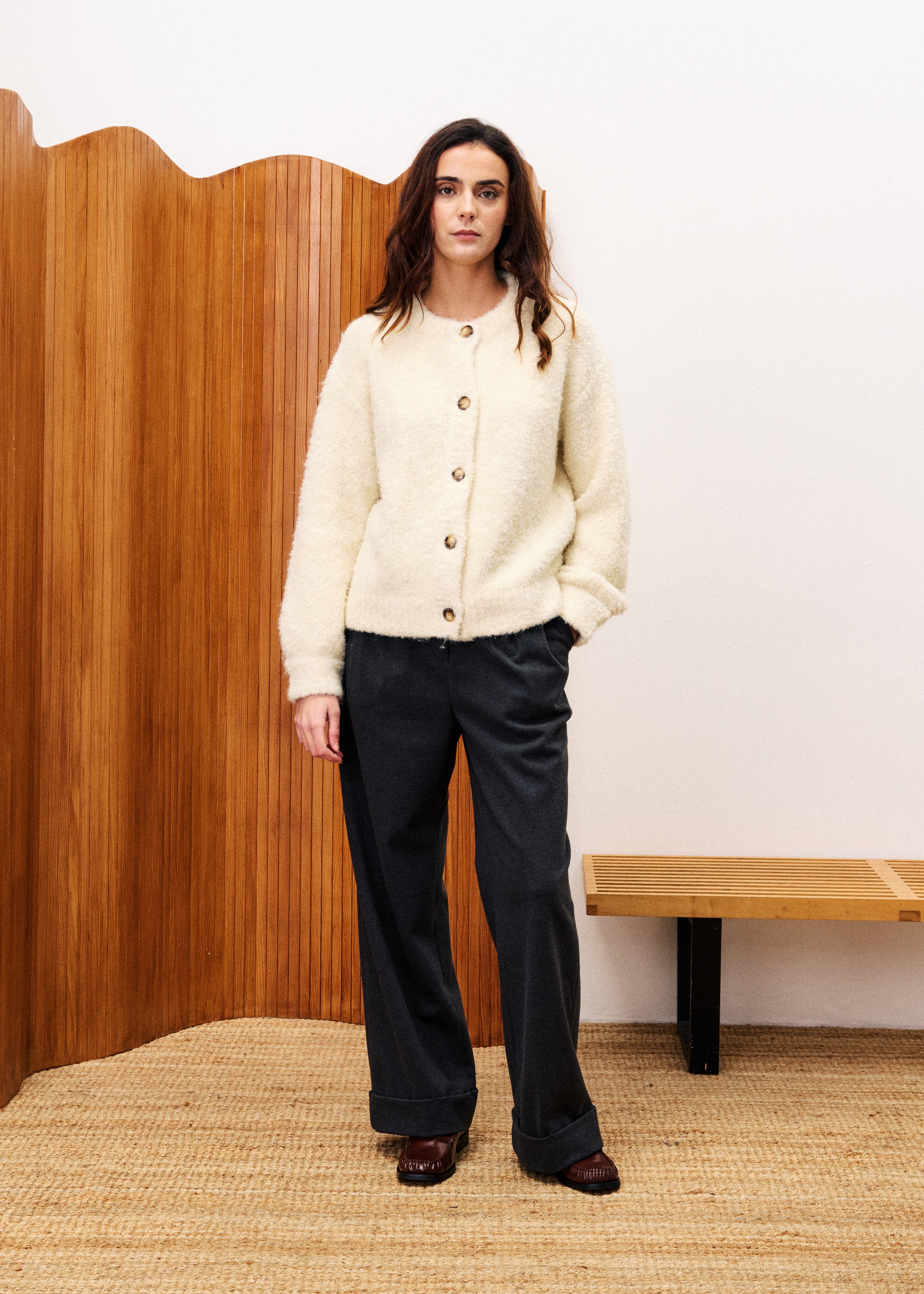 FRNCH BUTTON CARDIGAN CREME