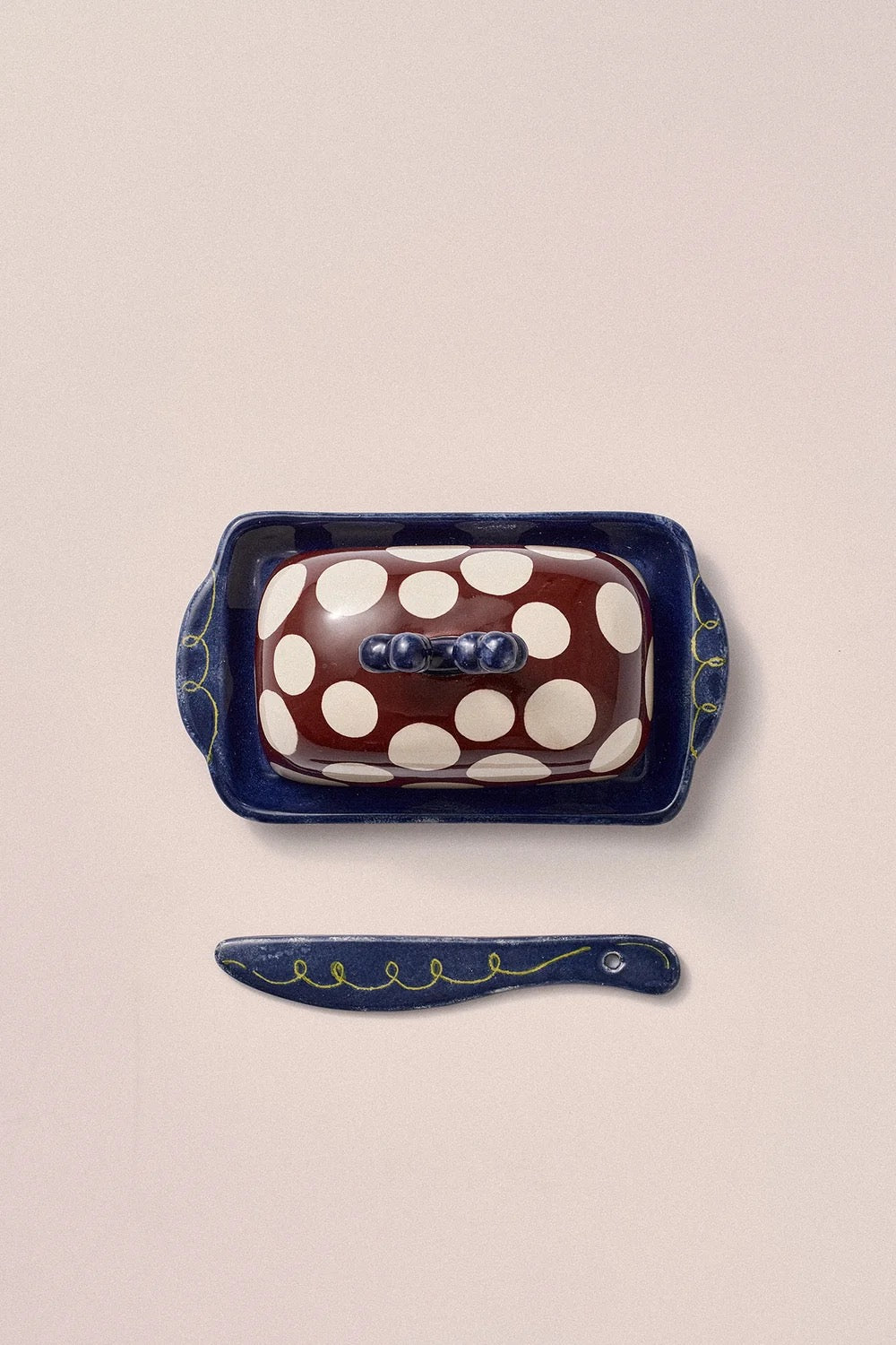 DAMSON MADDER BUTTER DISH & KNIFE LARGE SPOT GREEN SWIRL