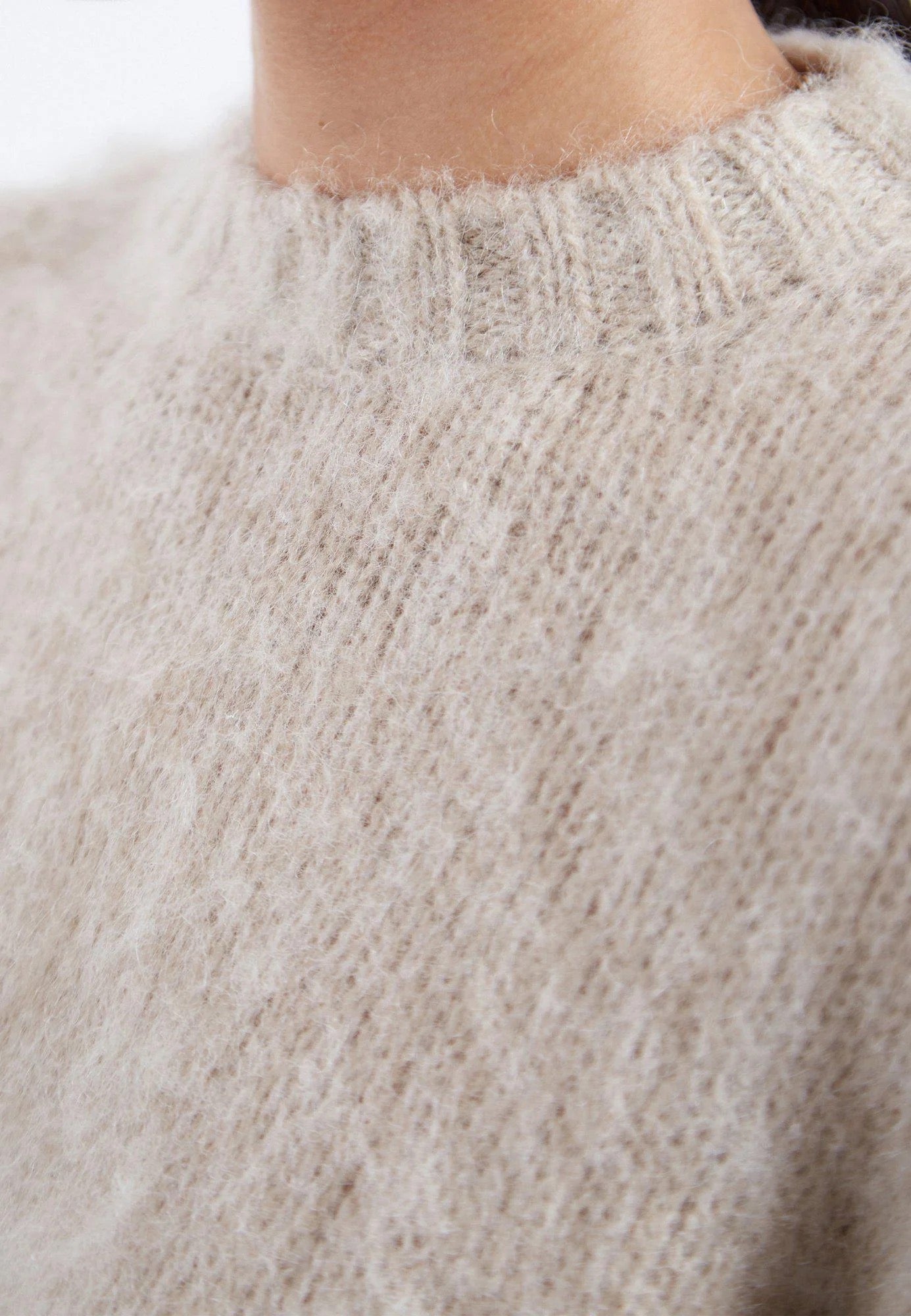 DR DENIM MOIRA SWEATER BRUSHED SILVER LINING