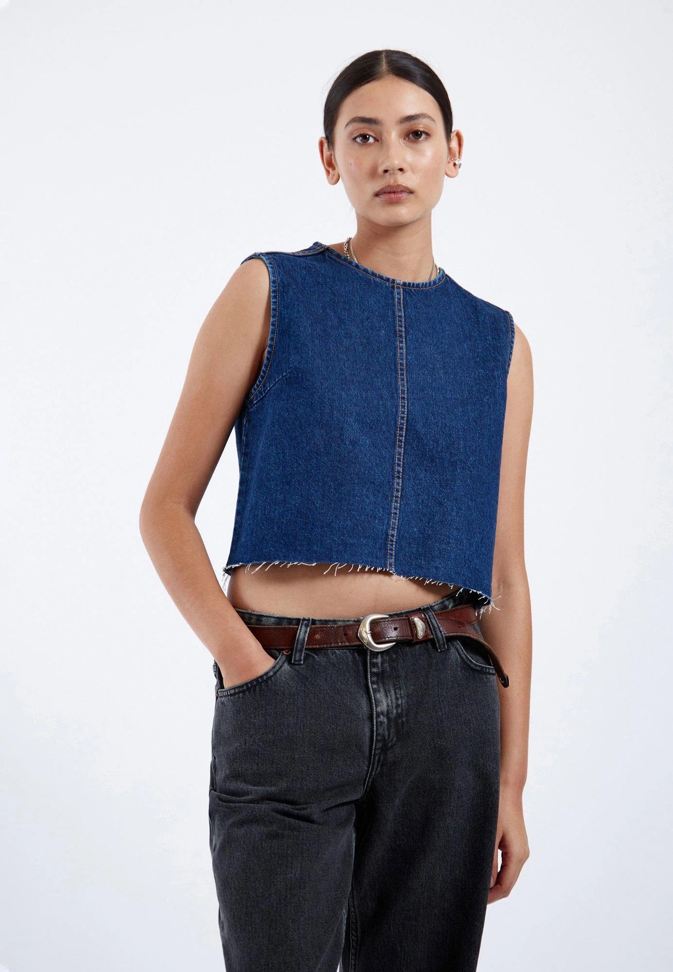 DR DENIM ERIN TOP DENIM HAZE DARK RETRO
