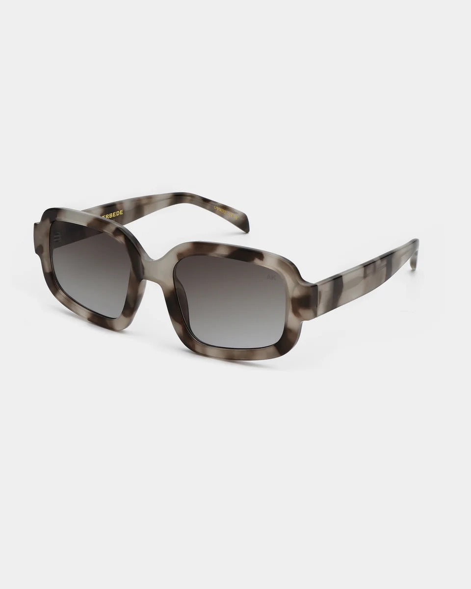 A.KJAERBEDE SUNGLASSES  PLUTO COOKIE DOUGH