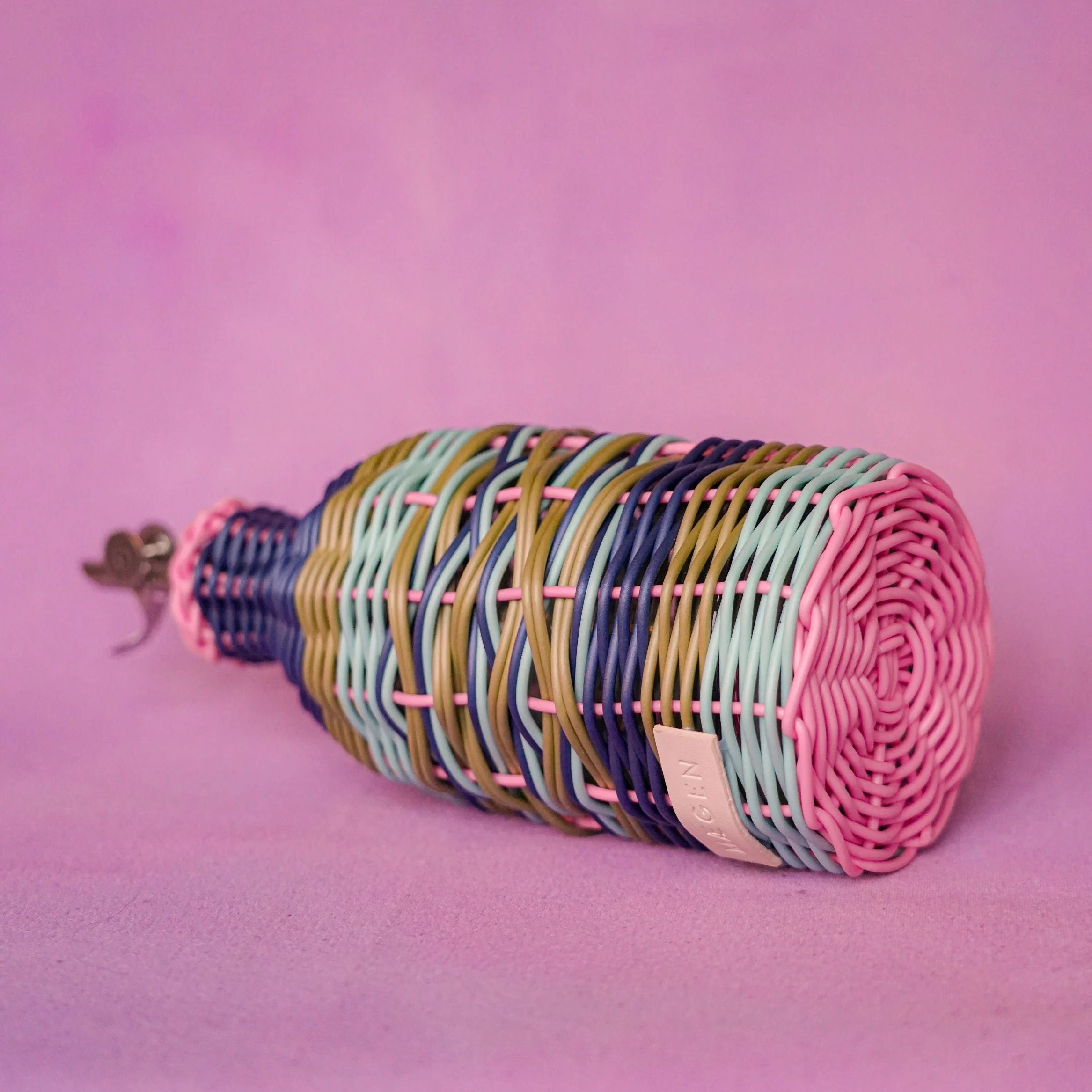 MEAGEN OIL POURER PINK/NAVY
