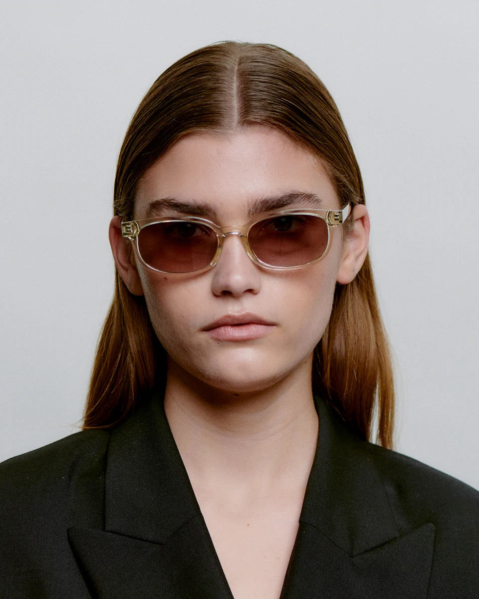 A.KJAEBEDE SUNGLASSES CHARLIE ECRU TRANSPARENT