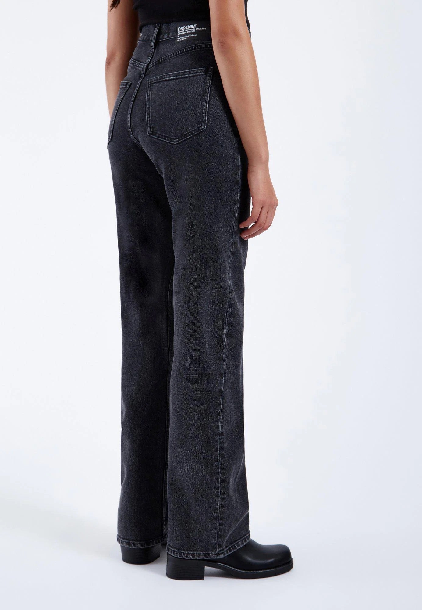 DR DENIM ECHO STRAIGHT TAR RETRO BLACK