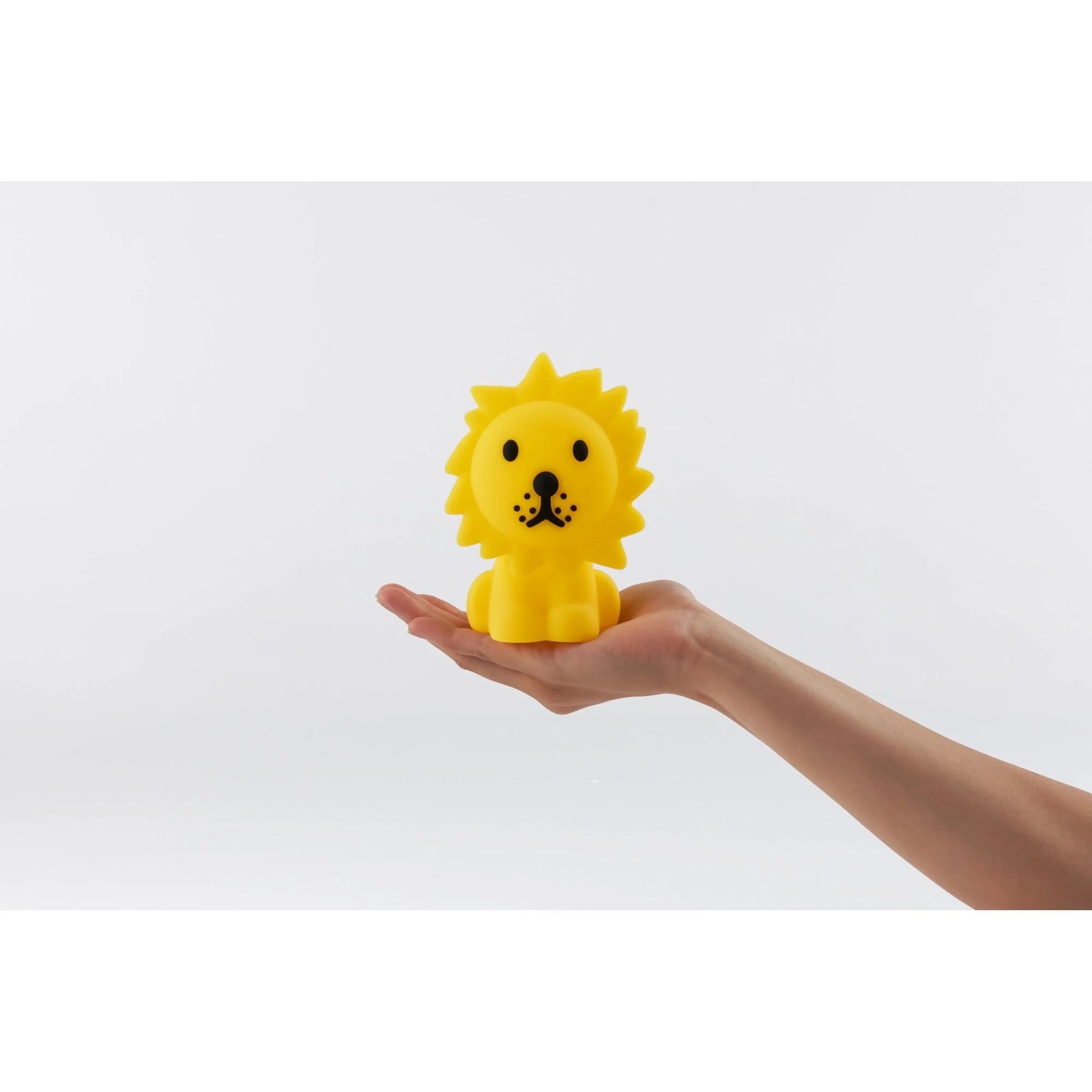 LION BUNDLE OF LIGHT Yellow