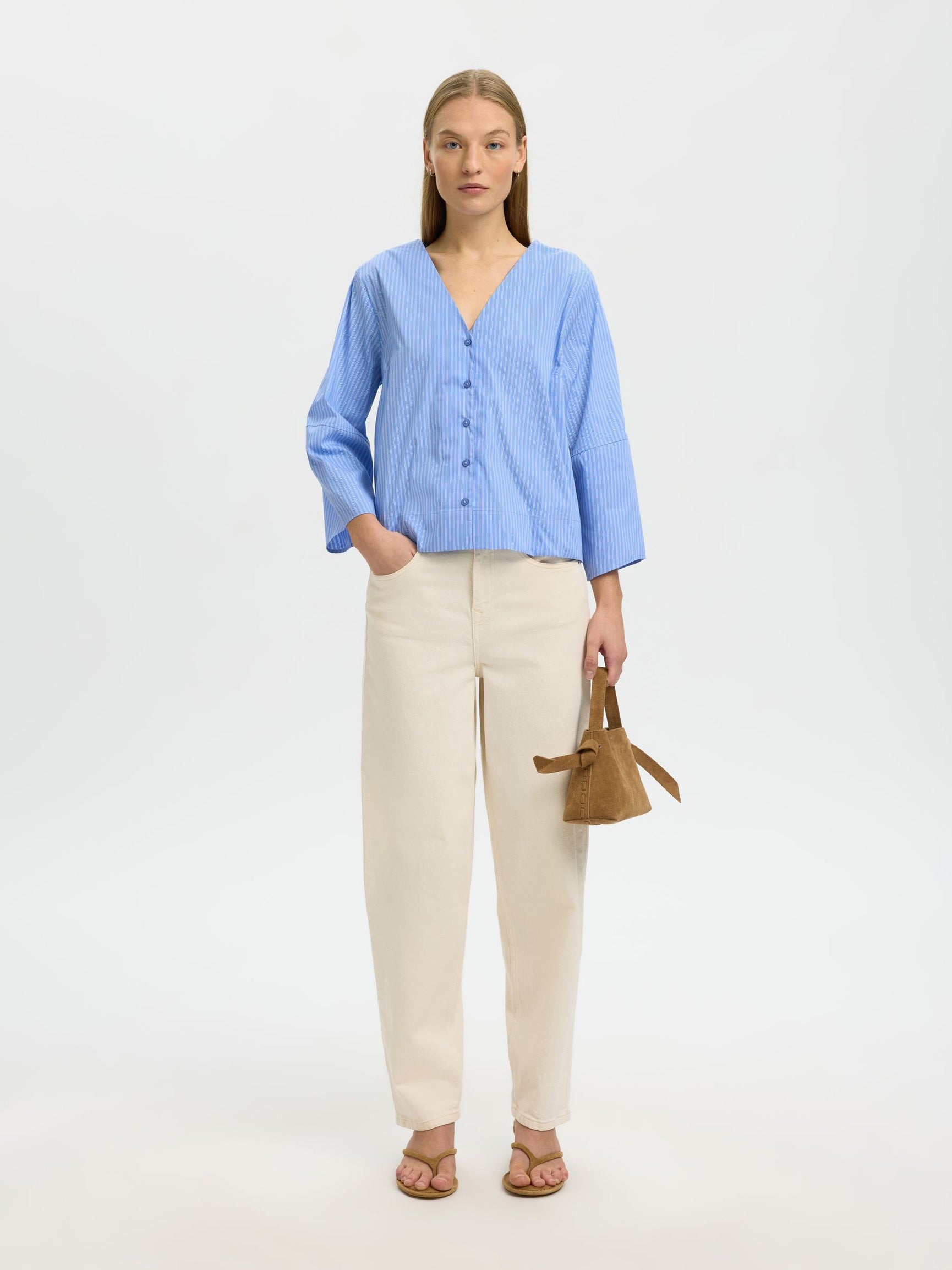 SELECTED BEA 3/4 V NECK DUSTY BLUE